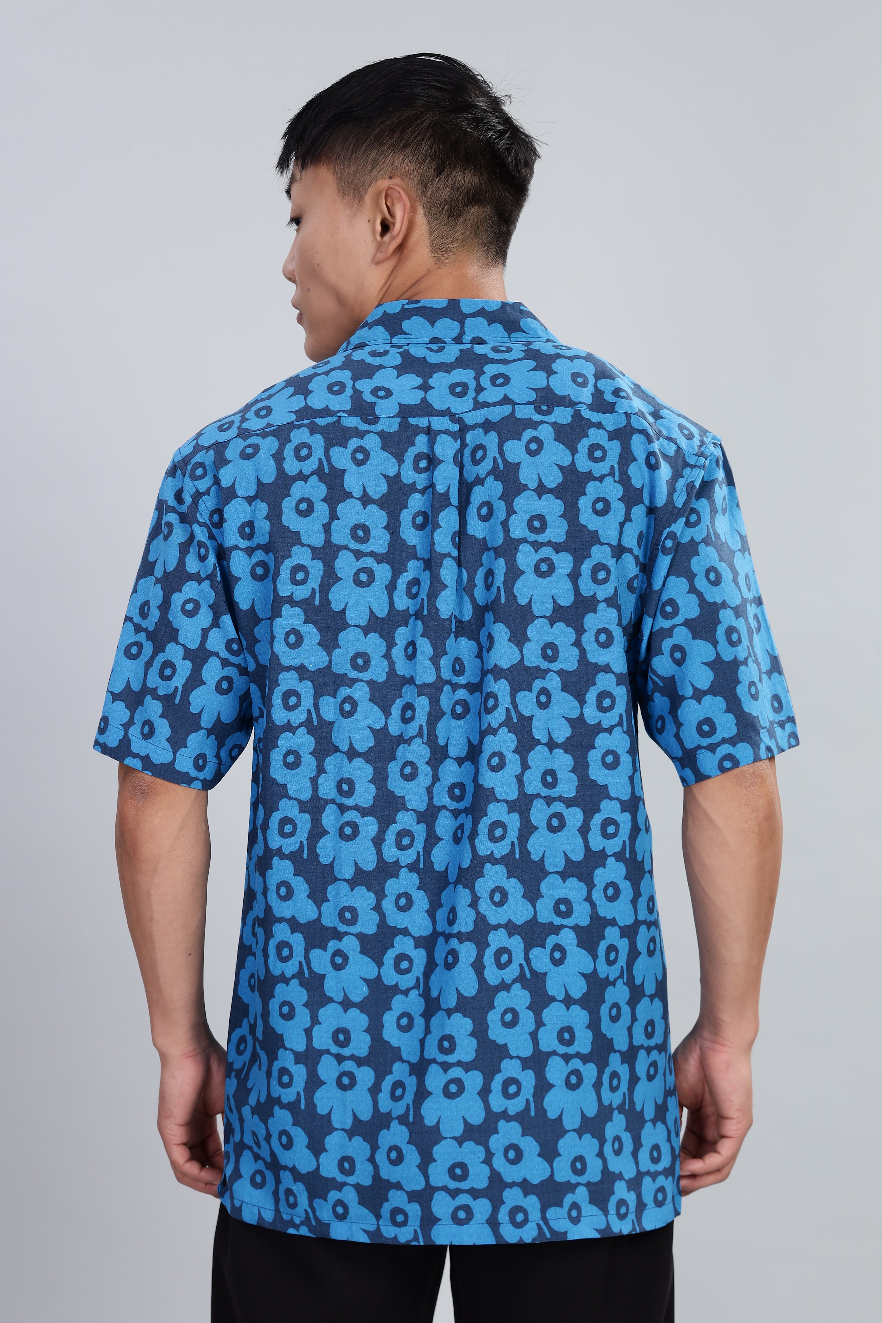 Box Fit Half Sleeve Blue Shirt in Tencel and Linen