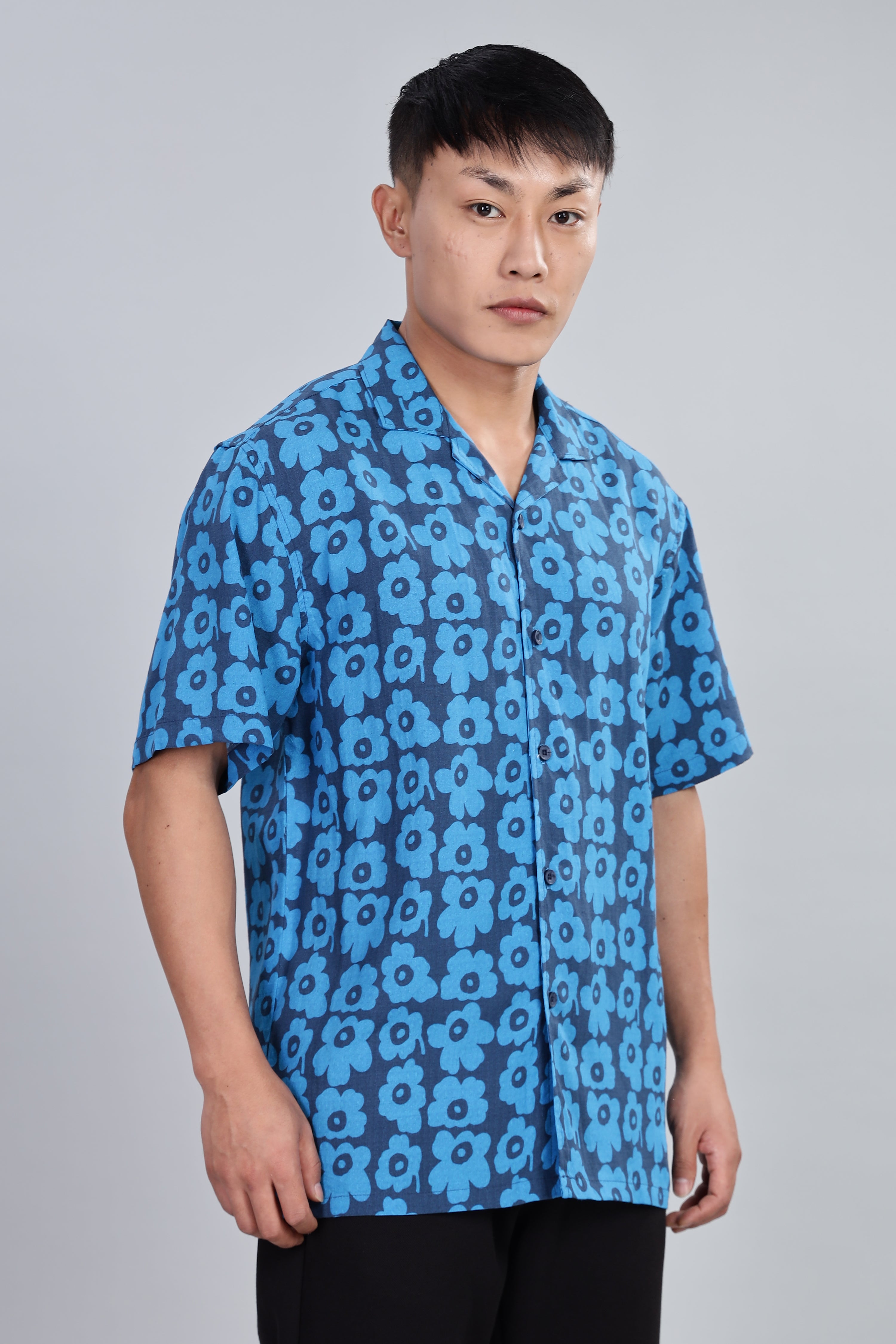 Box Fit Half Sleeve Blue Shirt in Tencel and Linen