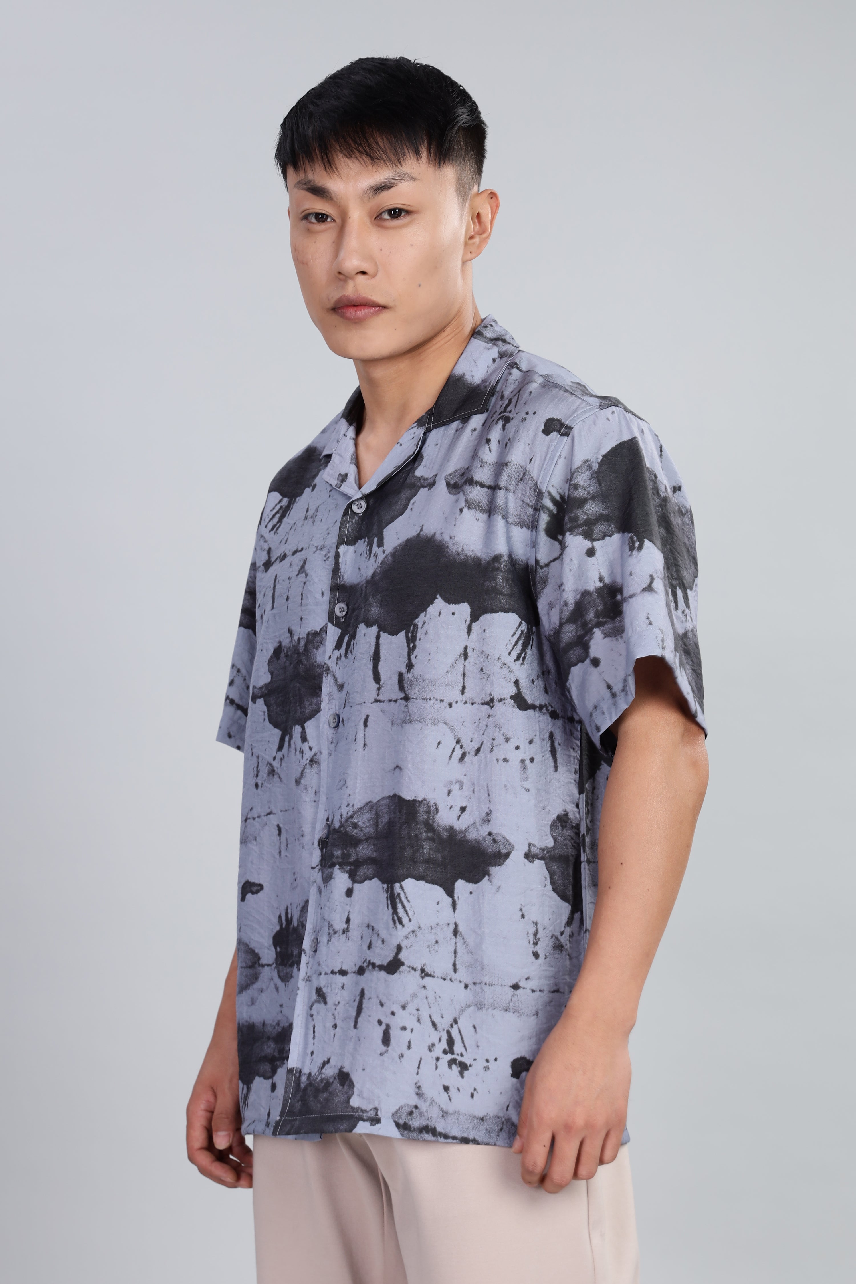 Box Fit Shirt in Cotton and Rayon Mix