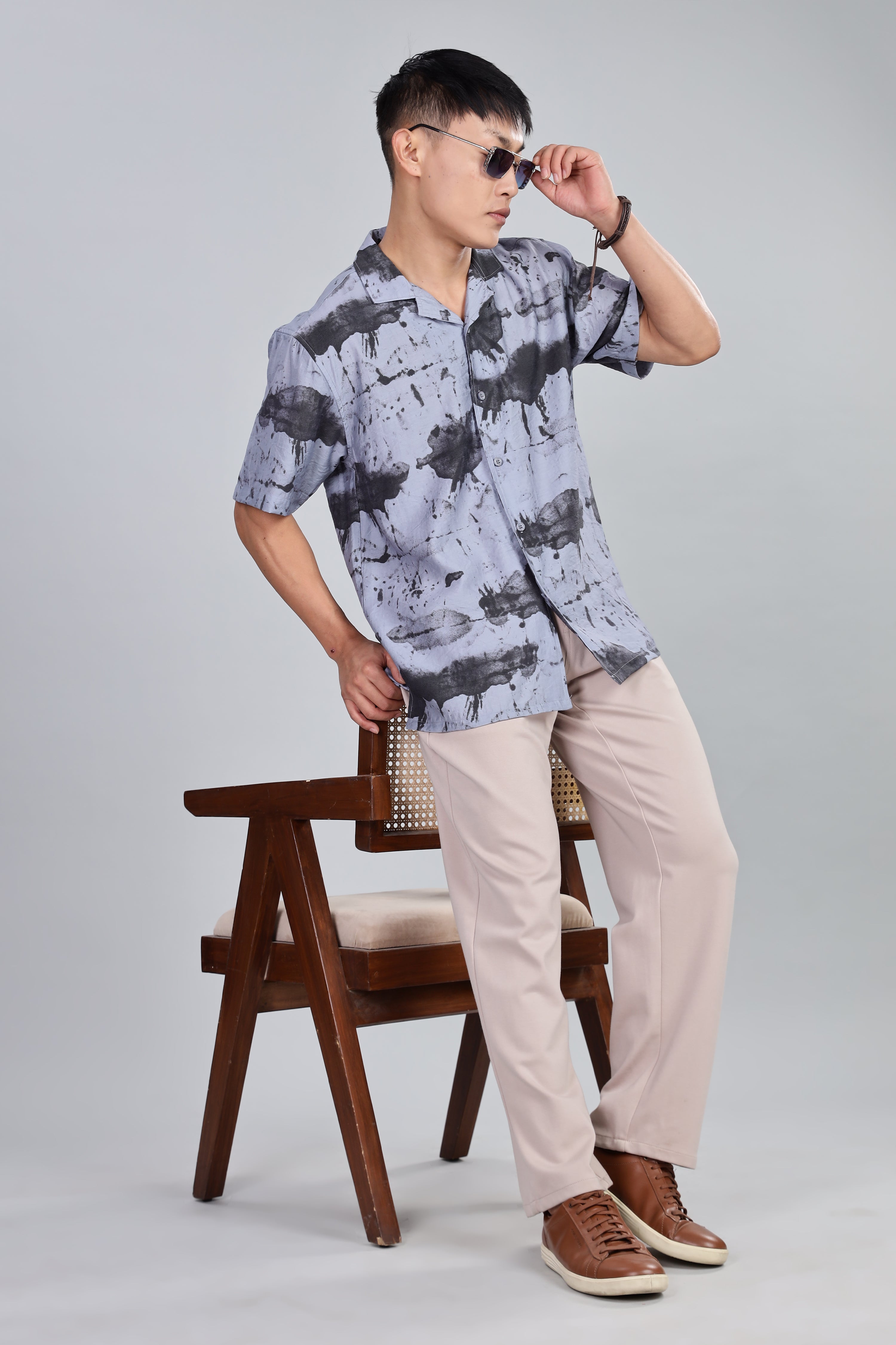 Box Fit Shirt in Cotton and Rayon Mix