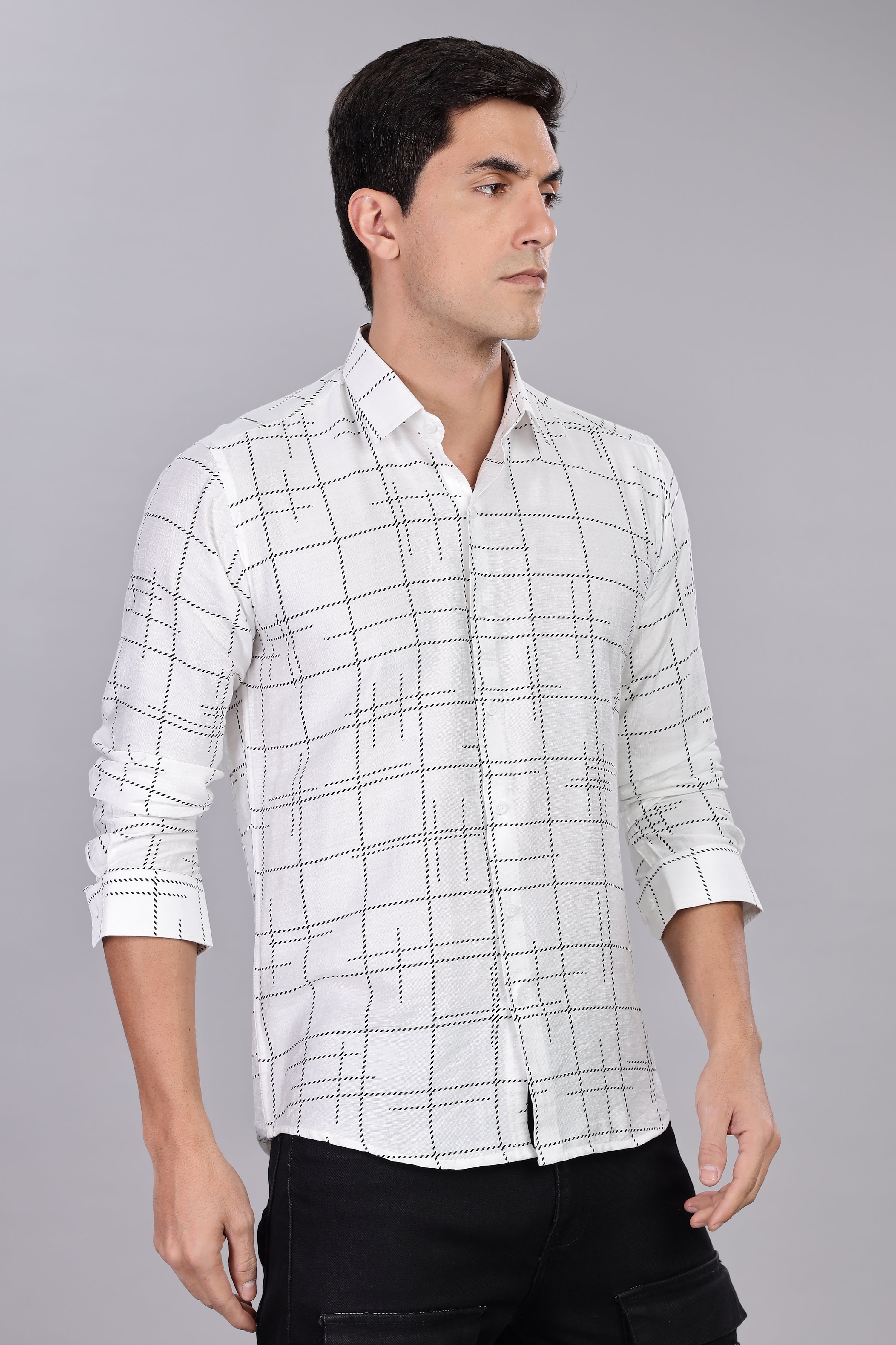 Regular Fit White Shirt With Dot Lining