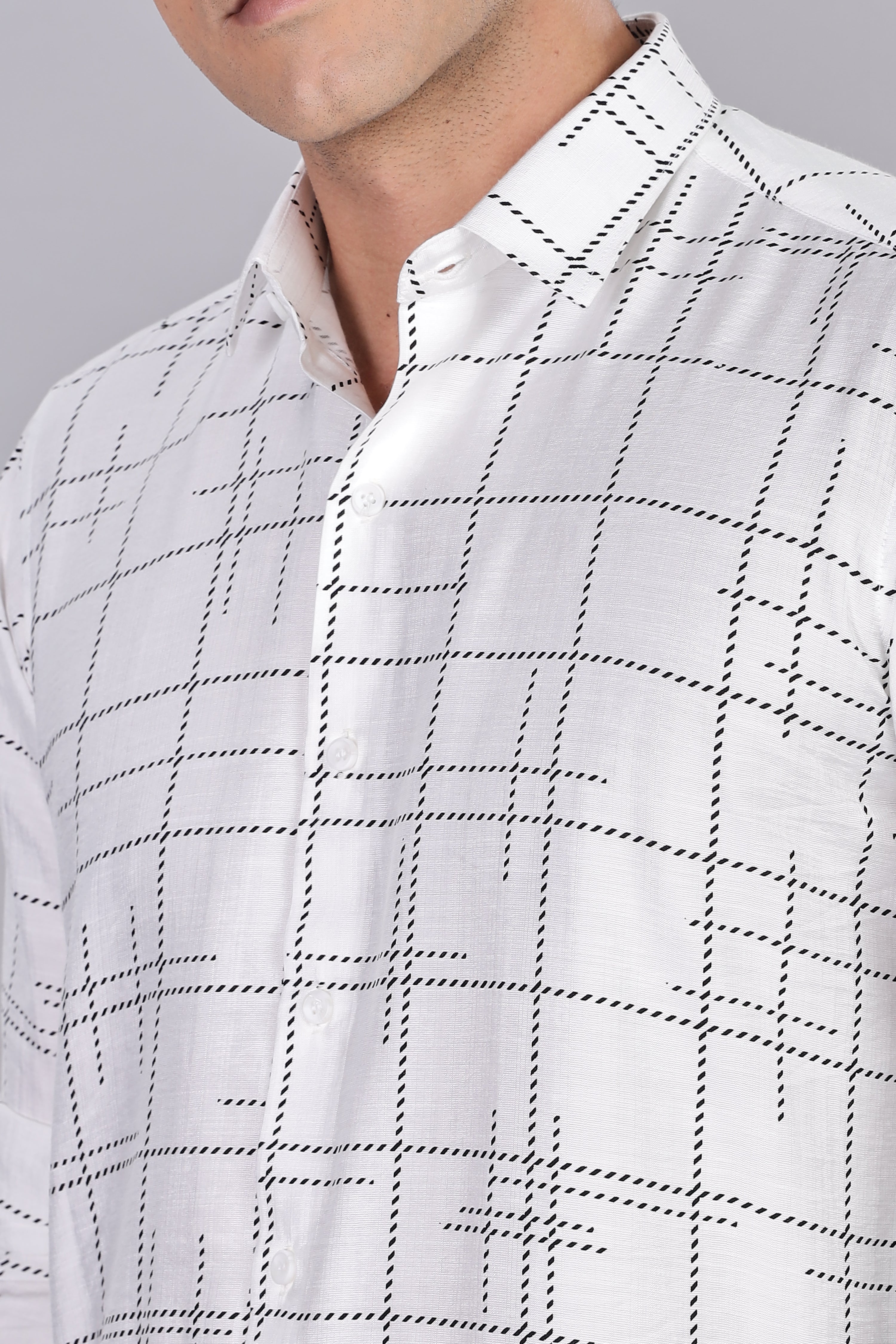 Regular Fit White Shirt With Dot Lining