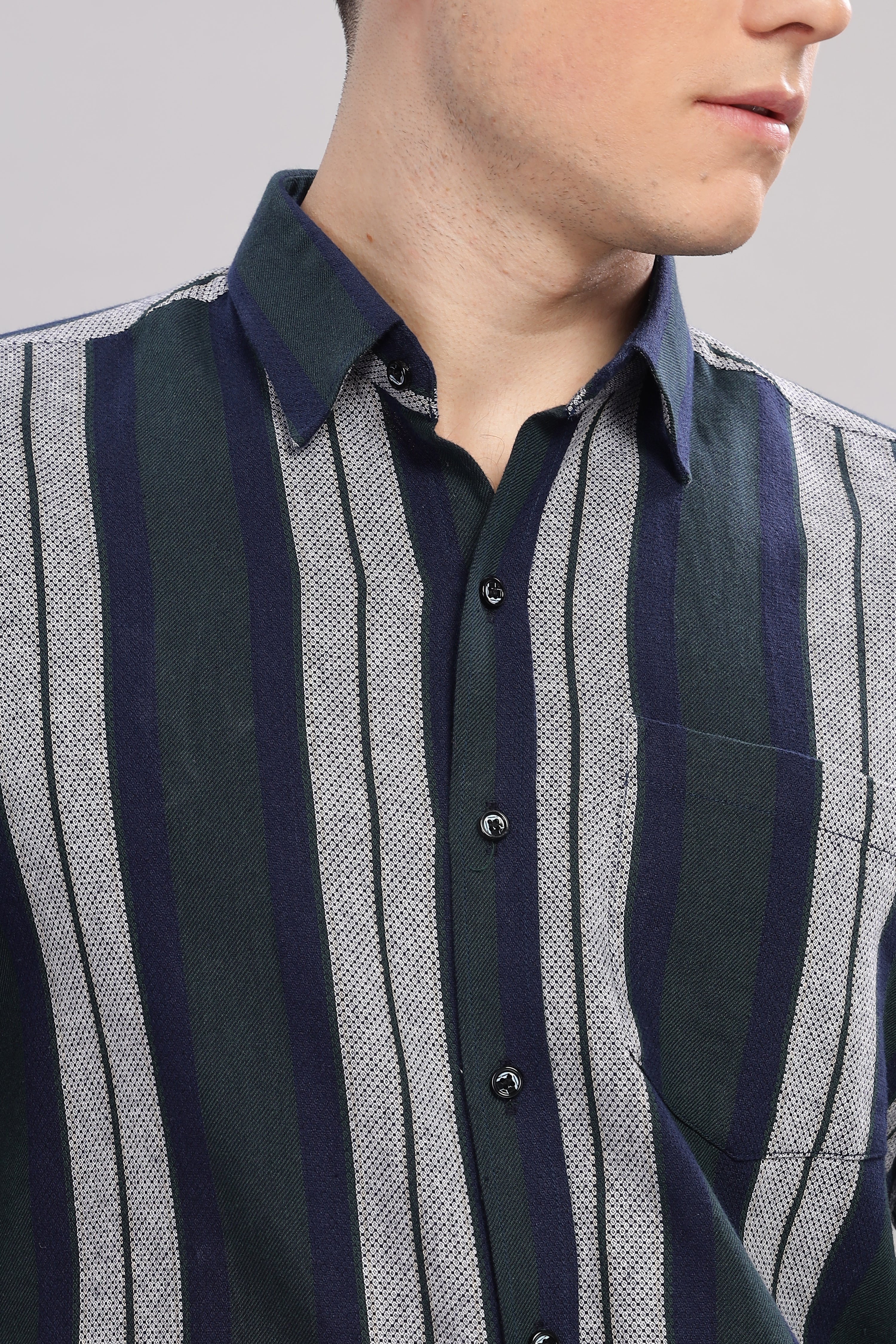 CAMISA ESTAMPADO FLORAL EFECTO PINCELADA